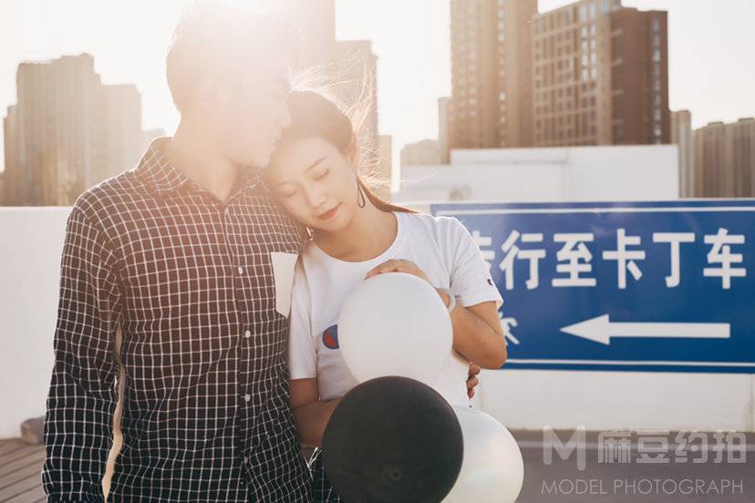 情侣模特