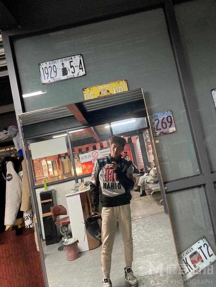 情侣模特