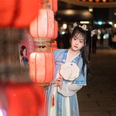 汉服模特