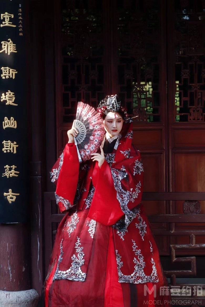 纪实模特