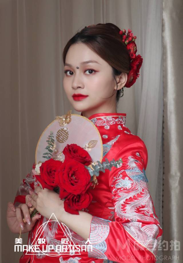 妆容模特