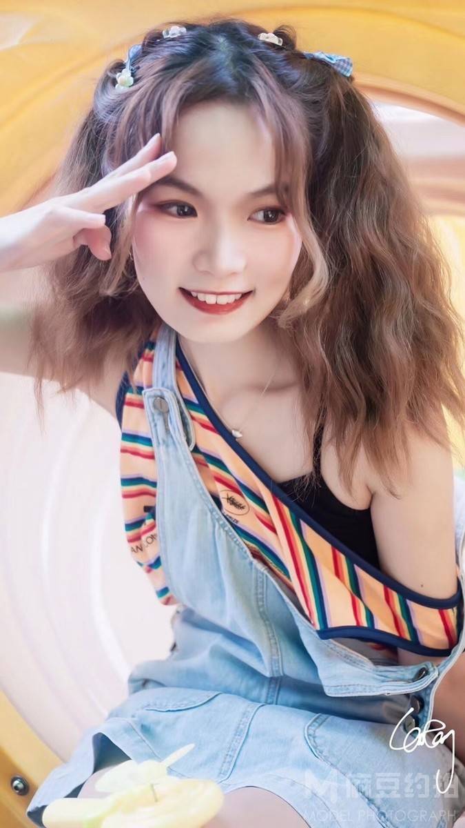 少女模特