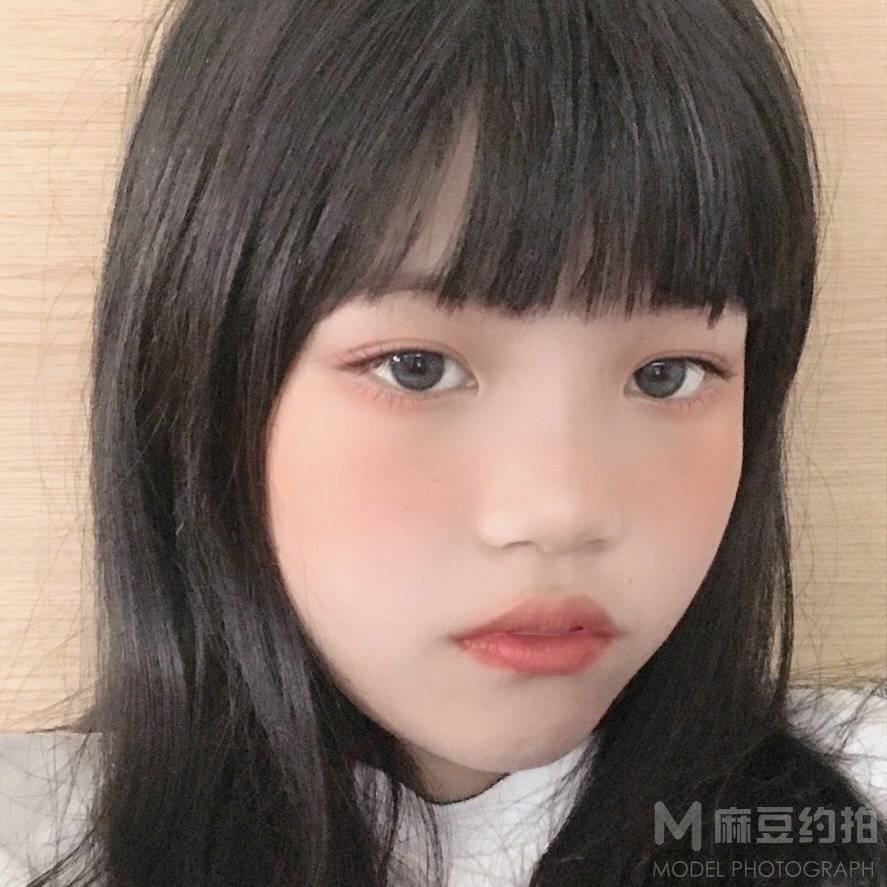 少女模特