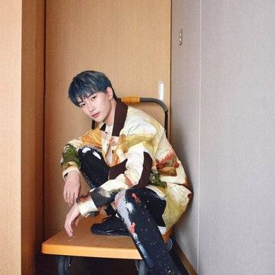 纪实模特