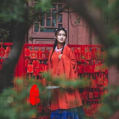 汉服模特