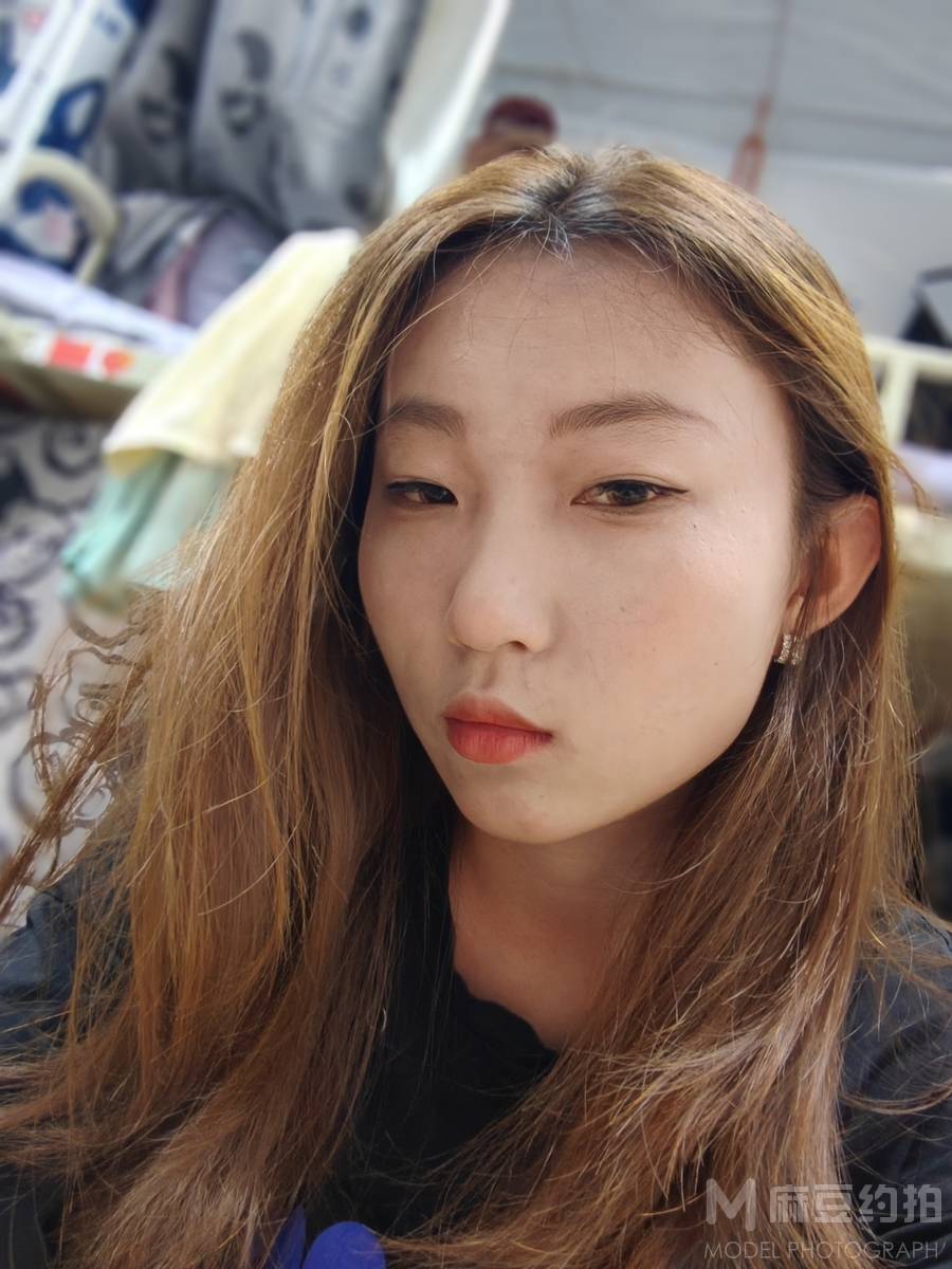 妆容模特