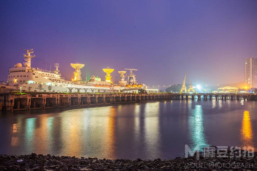 夜景模特