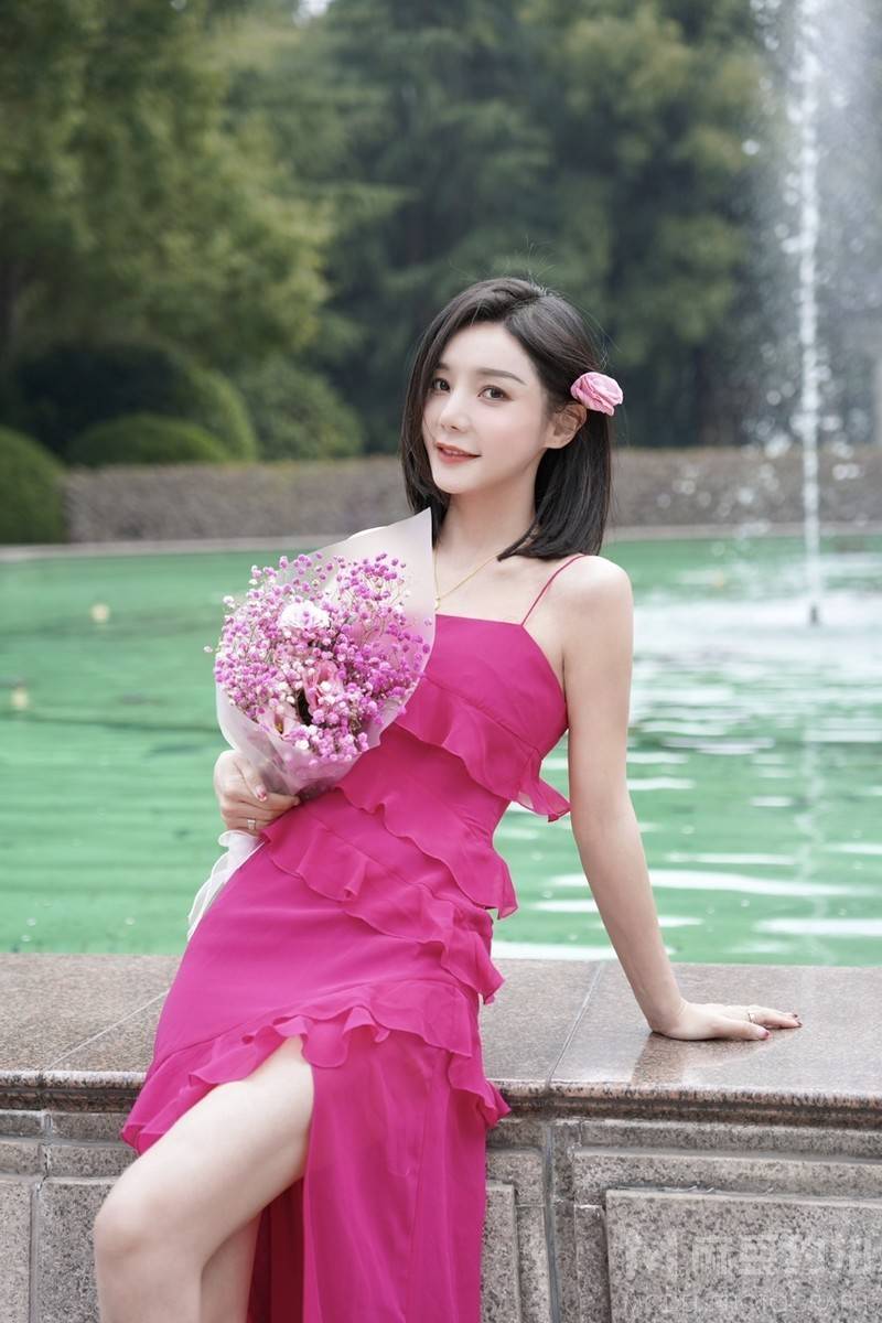 宝丽来模特