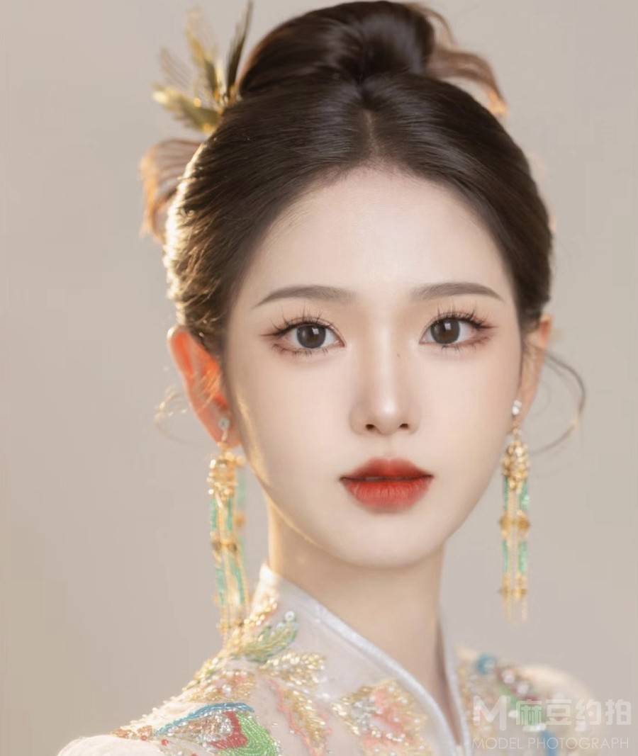 妆容模特