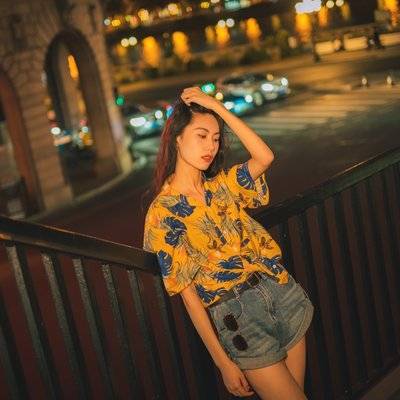 夜景模特