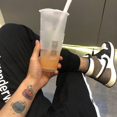 黑白模特