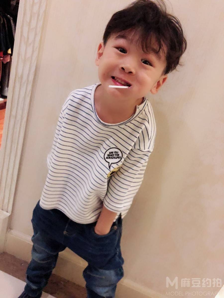儿童摄影模特