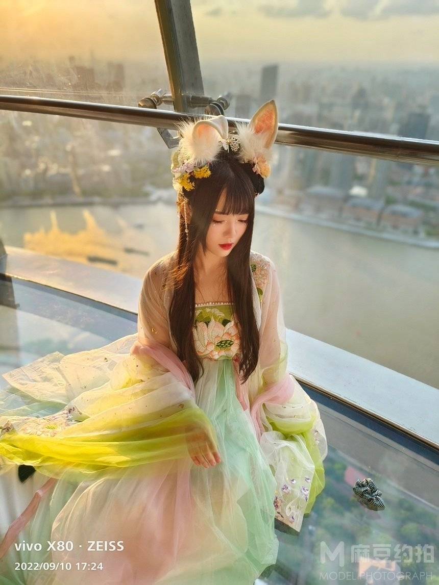 妆容模特