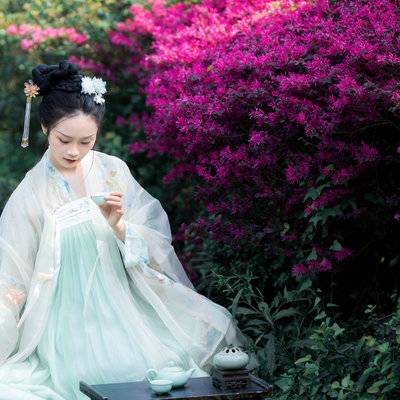 汉服模特