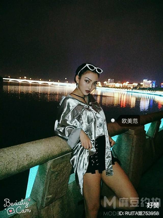 情侣模特