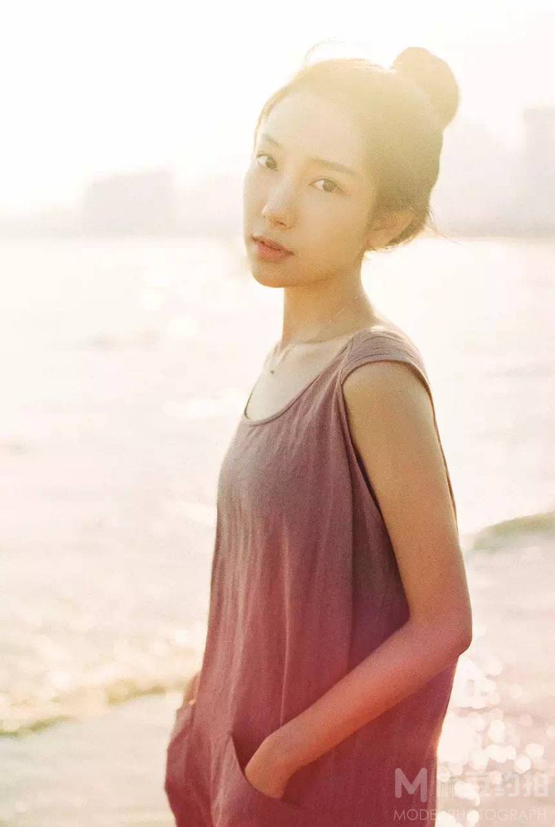 胶片模特