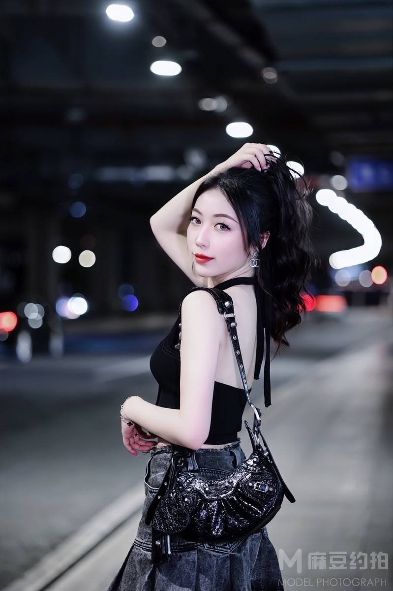 夜景模特