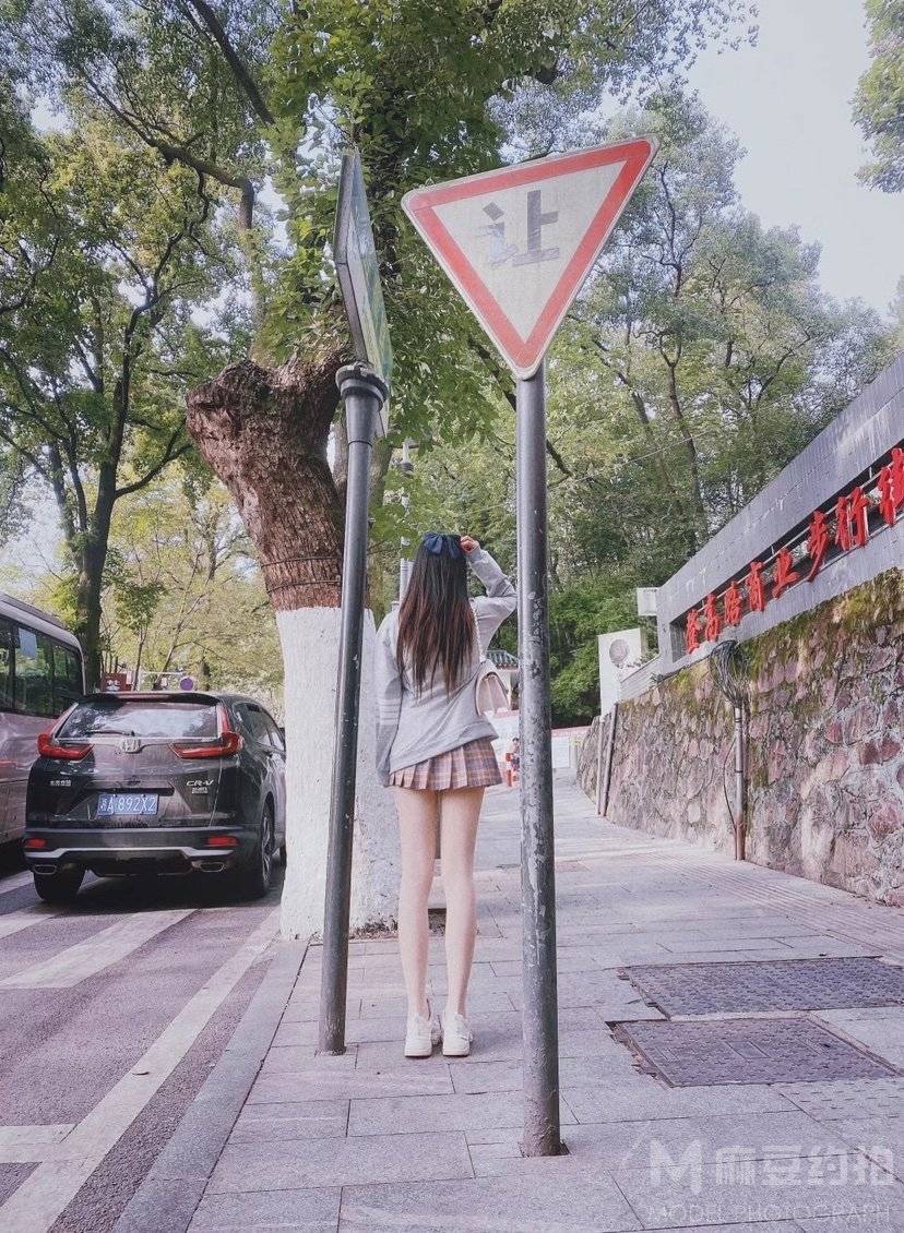 清新模特