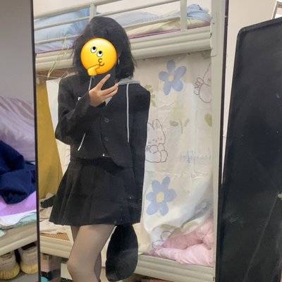 黑白模特