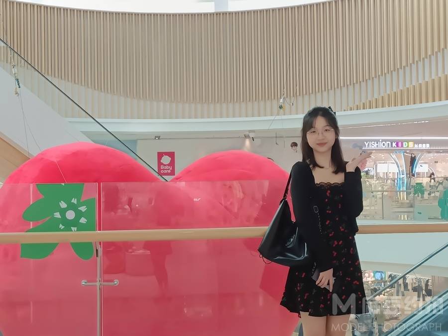 校园模特