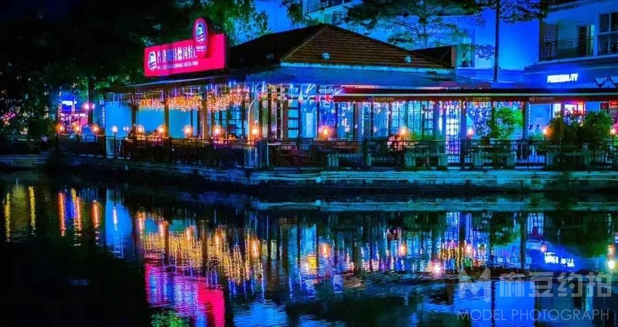 夜景模特