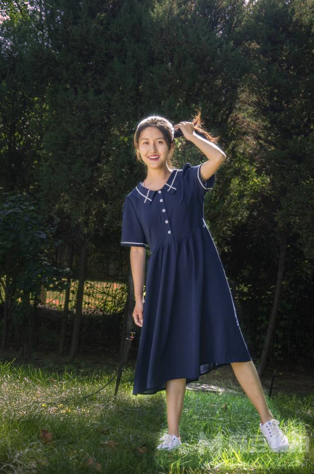校园模特