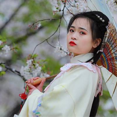 汉服模特