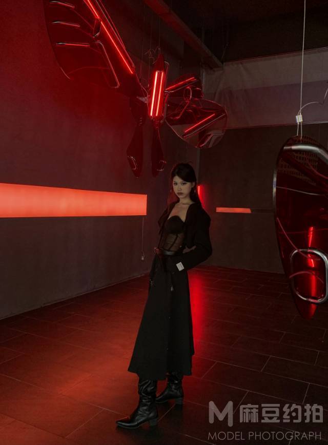暗黑模特