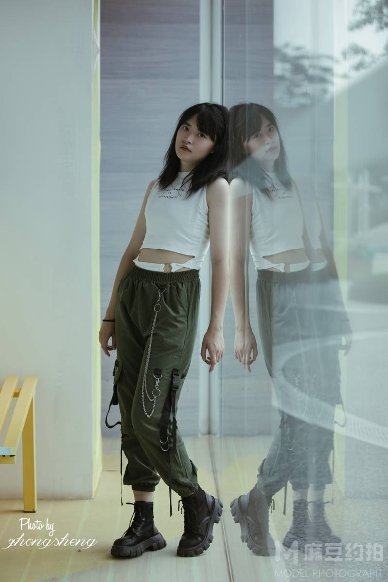 清新模特