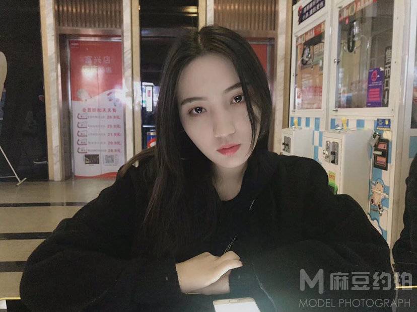 纪实模特