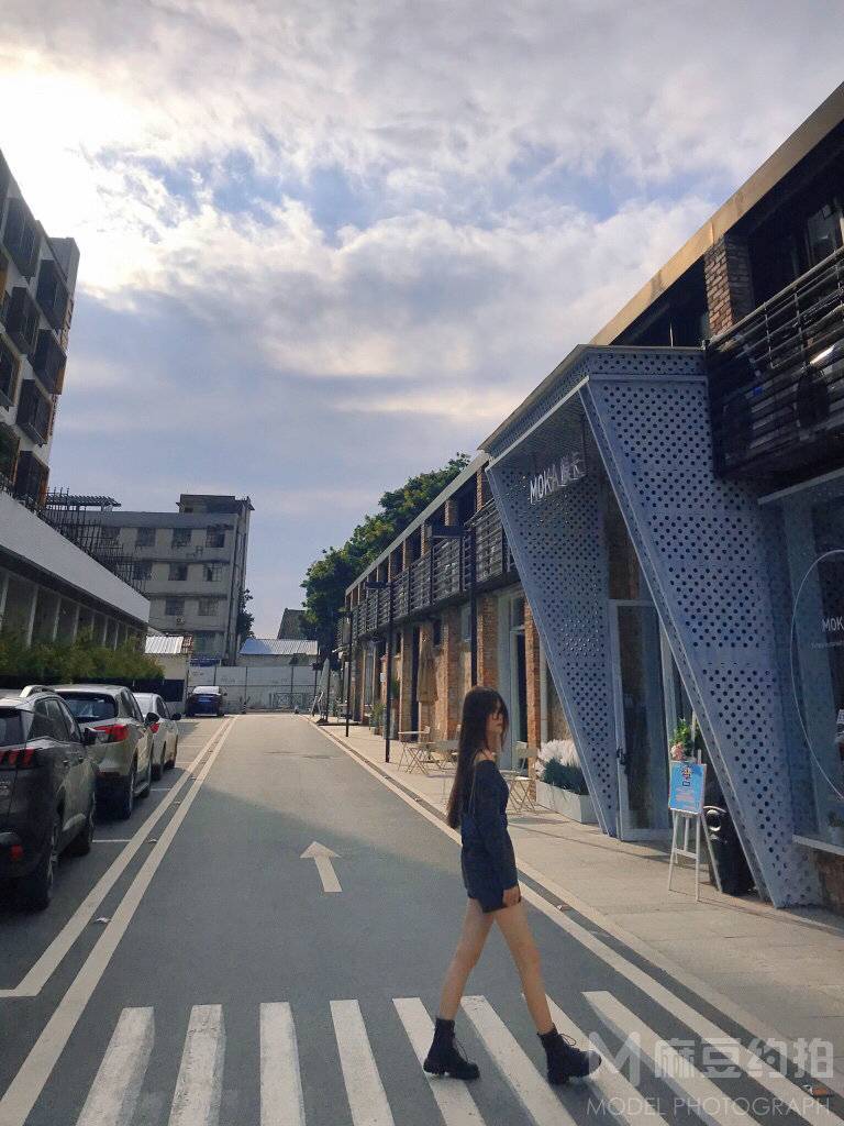 校园模特