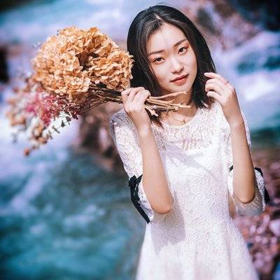 清新模特