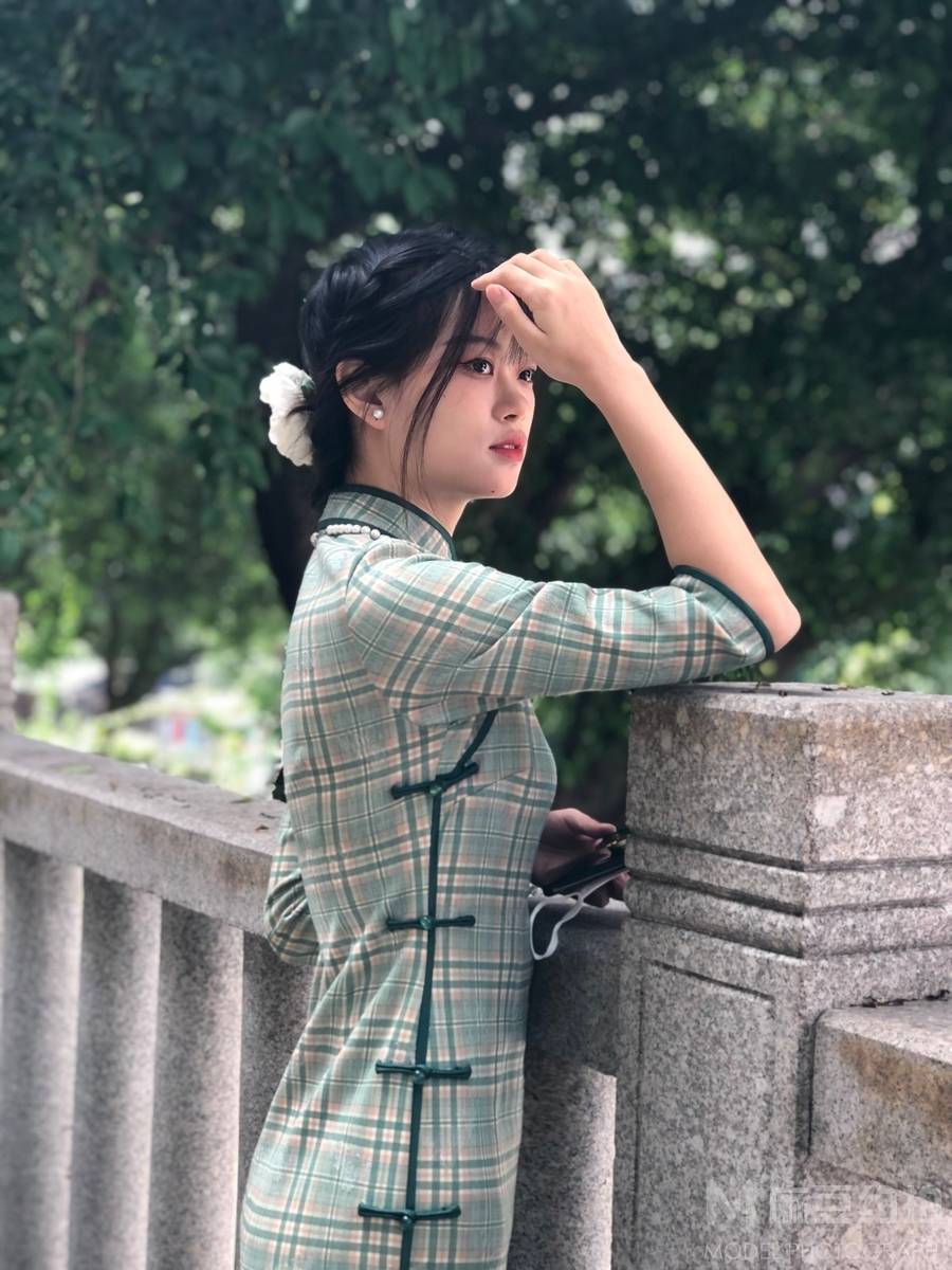 民国模特