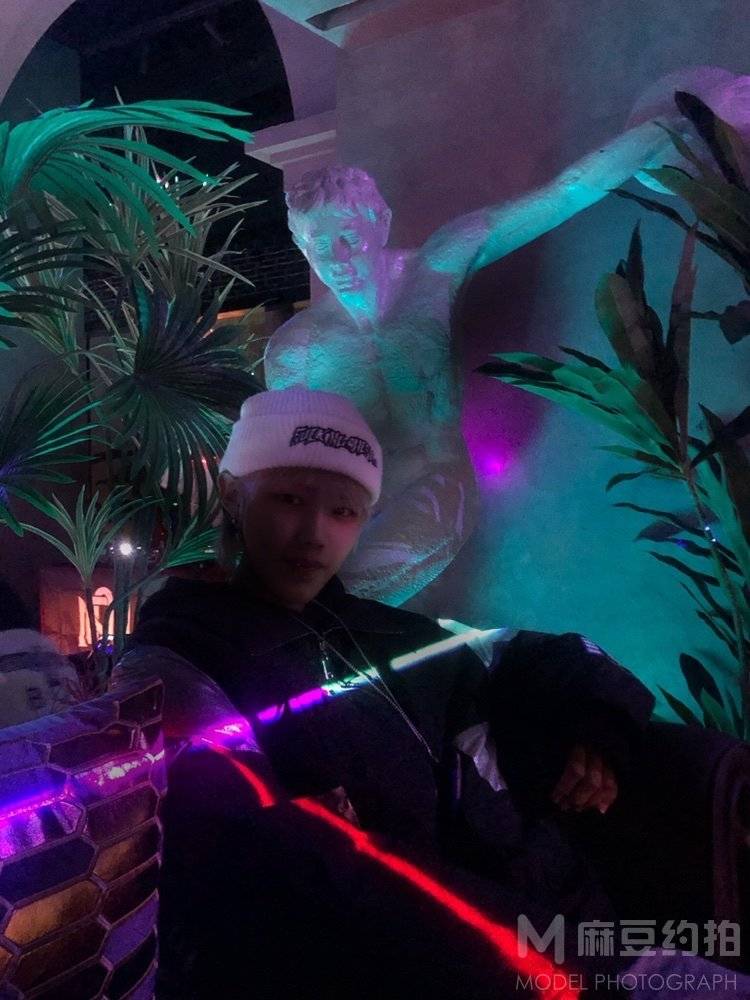 暗黑模特