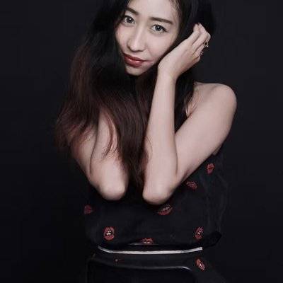黑白模特
