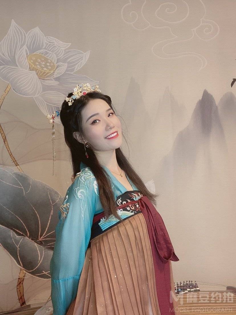 胶片模特