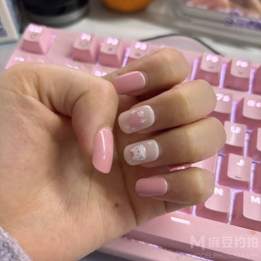 清新模特
