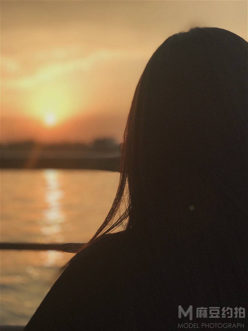 纪实模特
