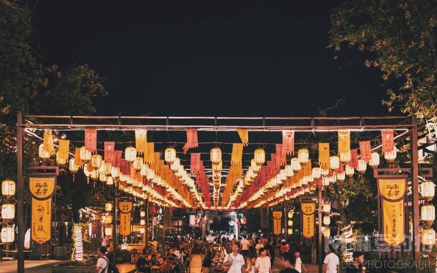 夜景模特