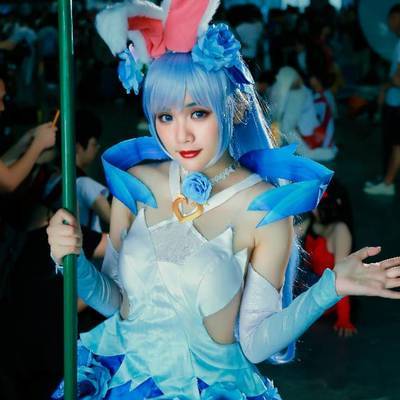 妆容模特