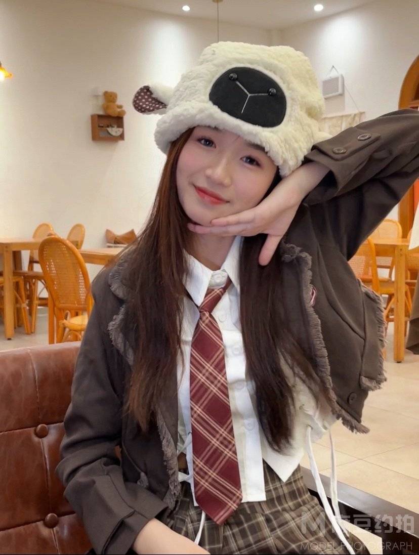 校园模特