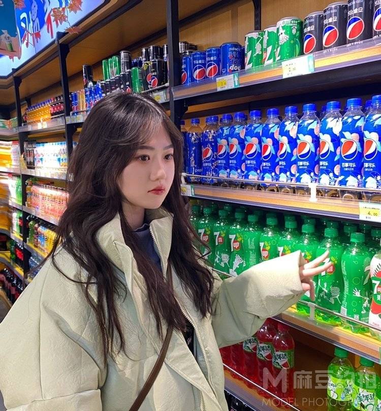 少女模特