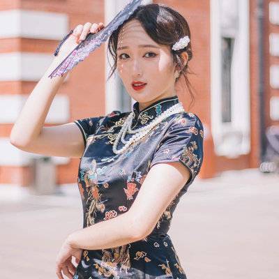 民国模特