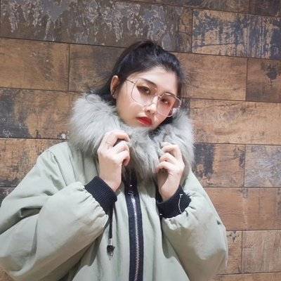 黑白模特
