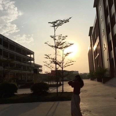 校园模特