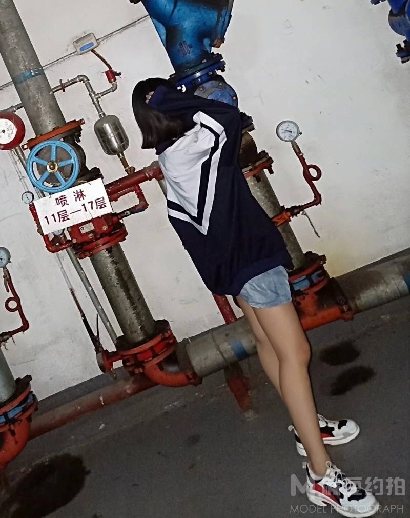 校园模特