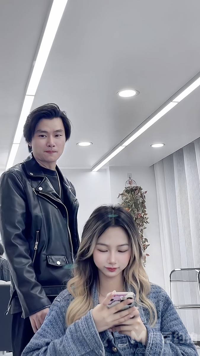 纪实模特