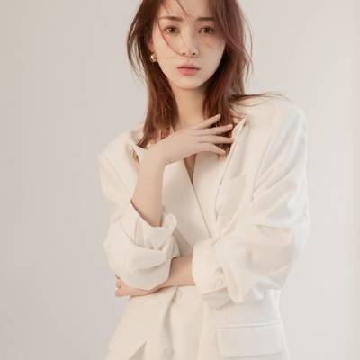 黑白模特