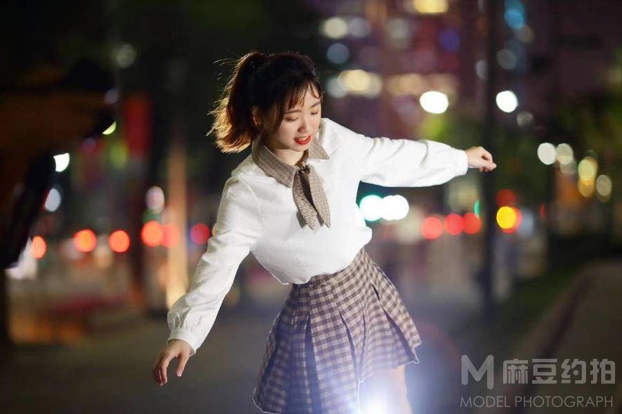 夜景模特