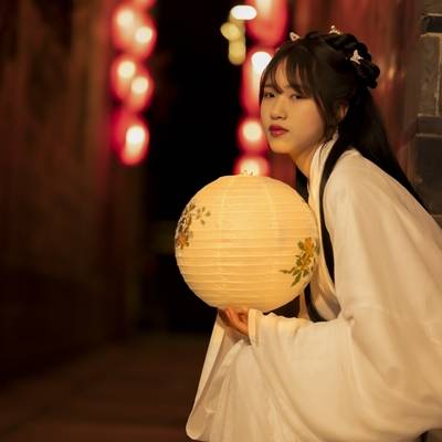 汉服模特